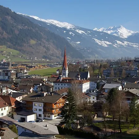 Alpenhaus Pfister * Фюген